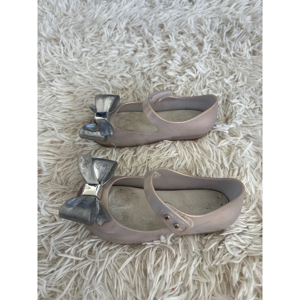 Mini Melissa Girls Jelly Shoes Silver Bow Mary Jane Flats Size 9‎ USA